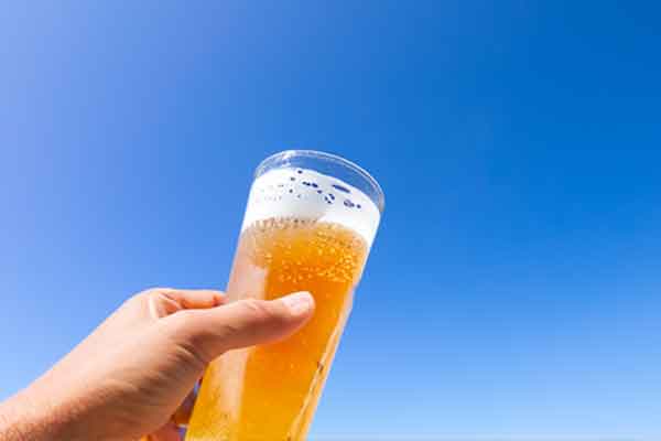 アルコール飲料