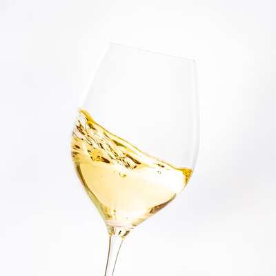 WHITE WINE