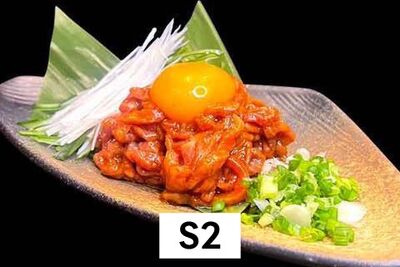 牛タンユッケ