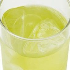 Teh Hijau Sejuk (Isi Semula Percuma)