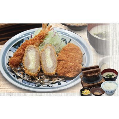 [ชุด] หมูทอดและกุ้งรวม