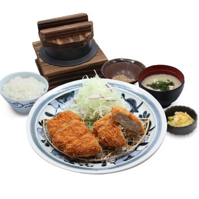 เซตกลางวัน  ทงคัตสึหมูสันนอก และคัตสึหมูบด