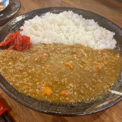 แกงกะหรี่เนื้อบดลิ้นวัว