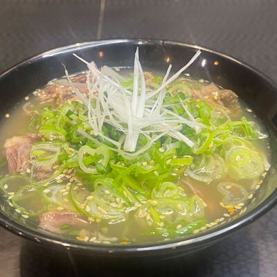 テールスープラーメン